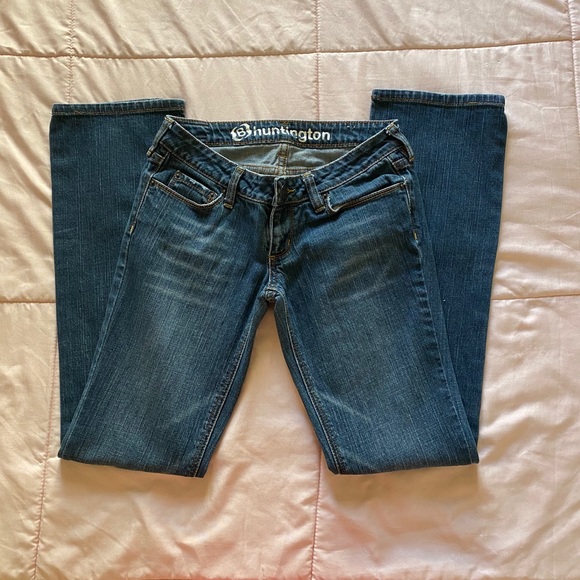 Bullhead Denim - Bullhead Huntington Flare Jeans